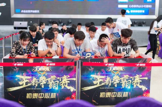 WE官方：Cube正式离队，恢复自由人身份